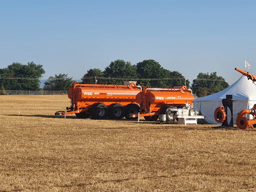 North American Manure Expo with Troop Equipment